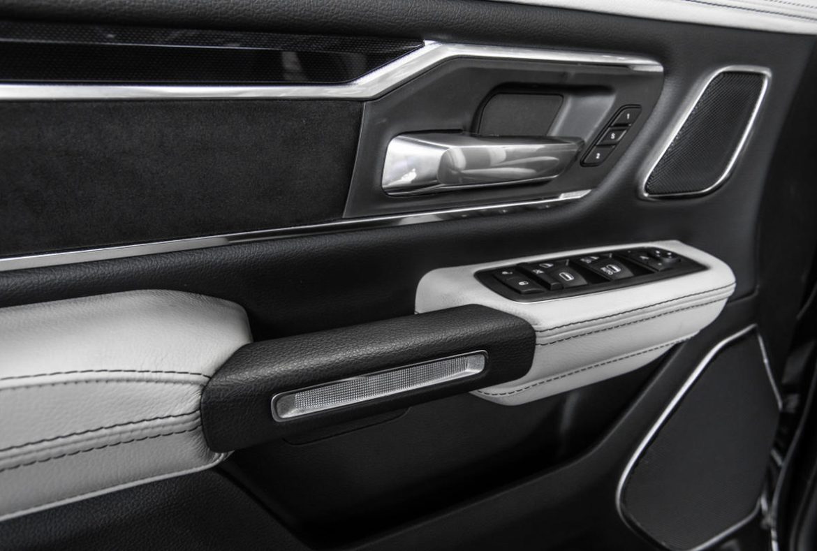 Militem Magnum, dettaglio interno portierna -26