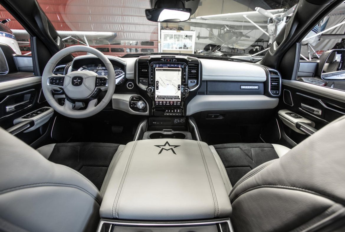 Militem Magnum, interno abitacolo -03