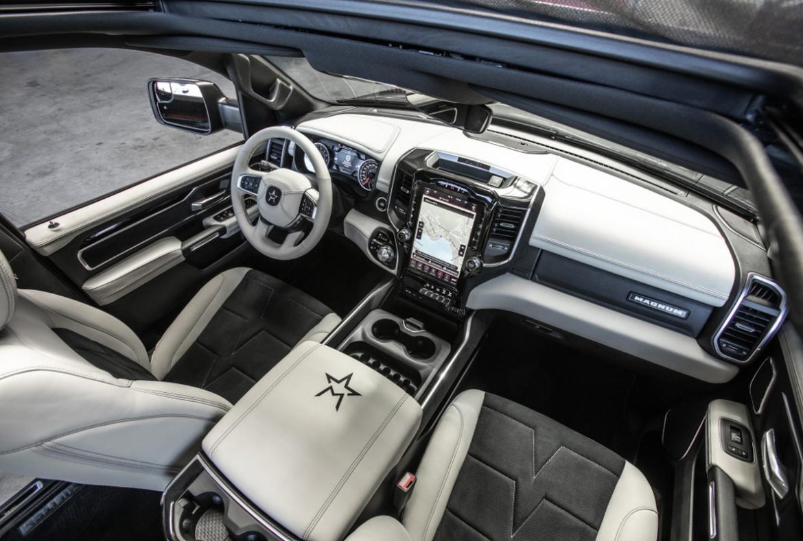 Militem Magnum, interno abitacolo -04