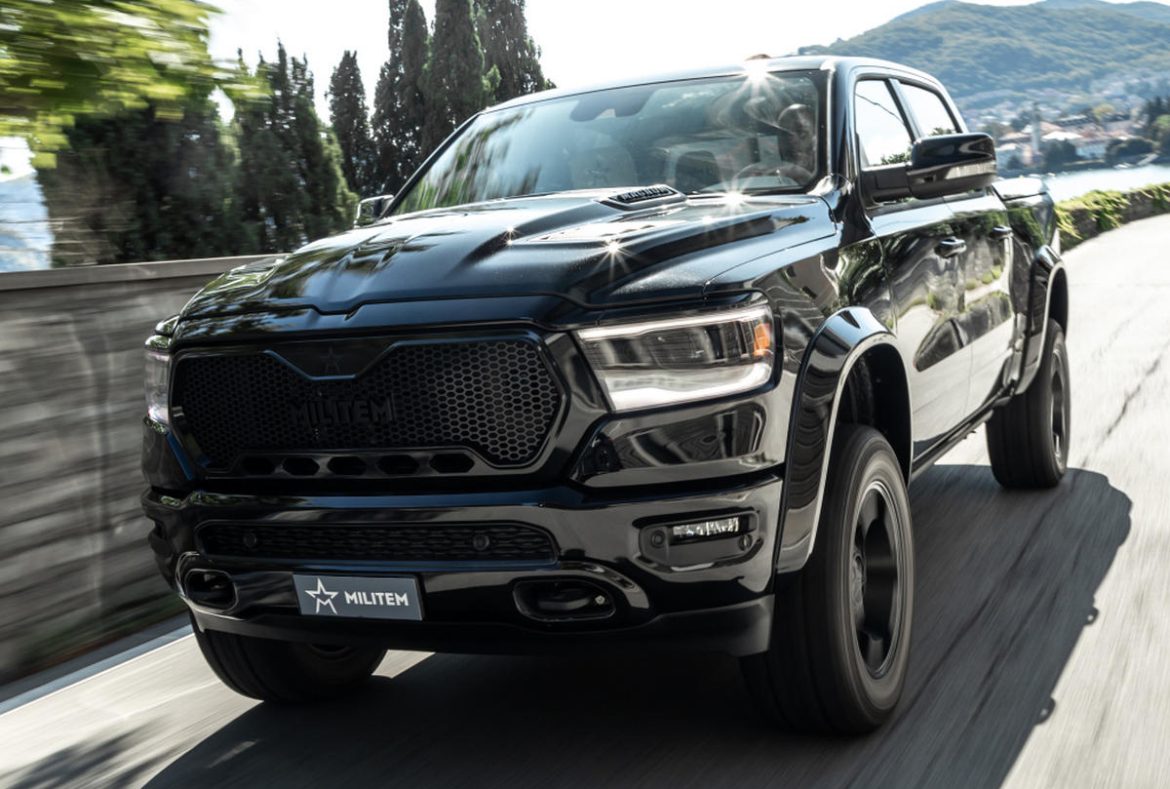 Militem Magnum, tre quarti anteriore -15