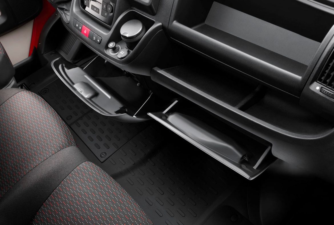 Citroen Jumper Furgone, vani