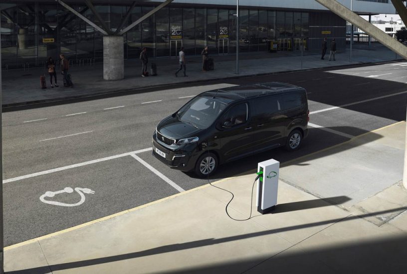NUOVO PEUGEOT e-TRAVELLER -alto