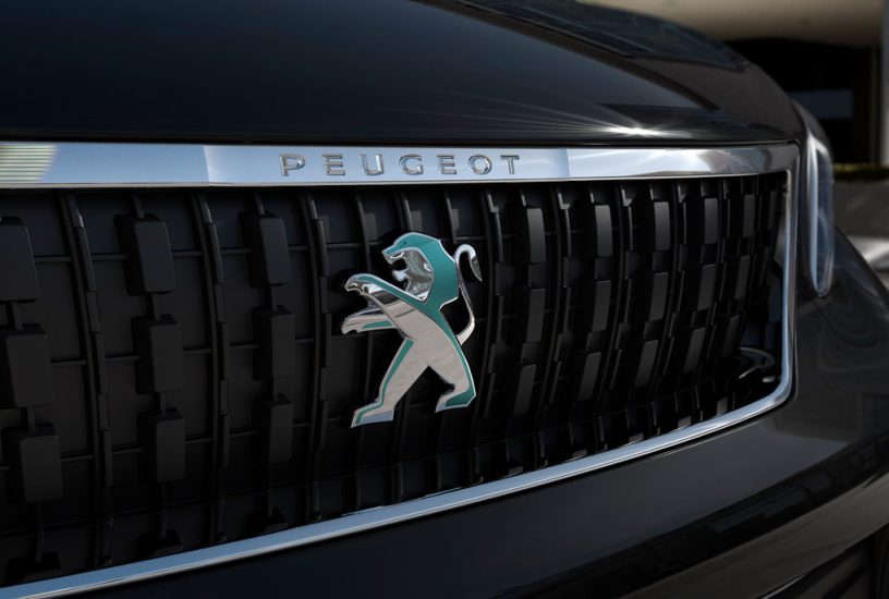 NUOVO PEUGEOT e-TRAVELLER - anteriore)