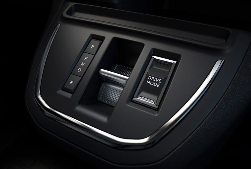 NUOVO PEUGEOT e-TRAVELLER -comandi