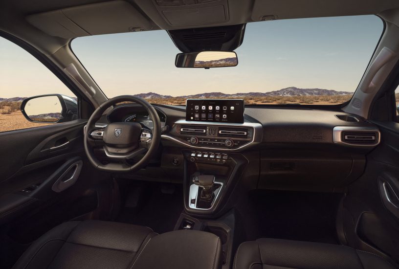 NUOVOPEUGEOTLANDTREKLIVEBIGGER (12)