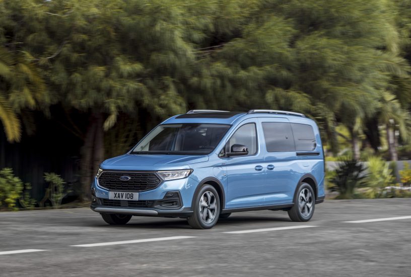 New PHEV Powertrain Boosts Ford Tourneo Connect Flexibility