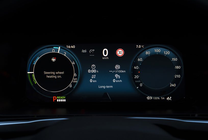 New PHEV Powertrain Boosts Ford Tourneo Connect Flexibility