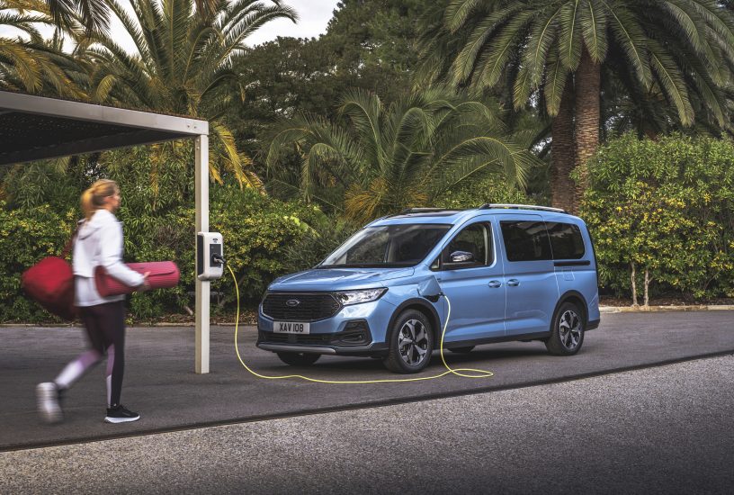 New PHEV Powertrain Boosts Ford Tourneo Connect Flexibility