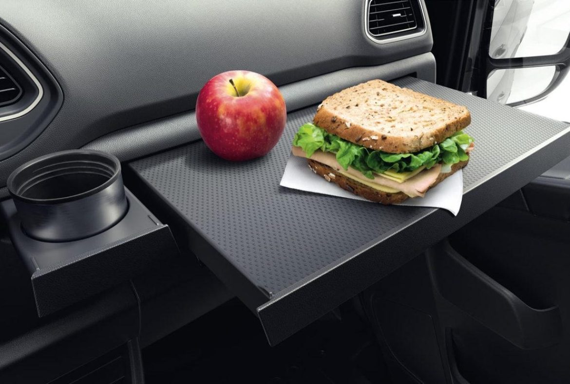 Nissan Interstar, piano a scomparsa-09