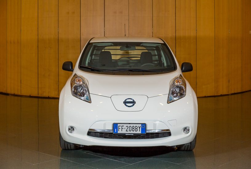 nissan-leaf-van-anteriore