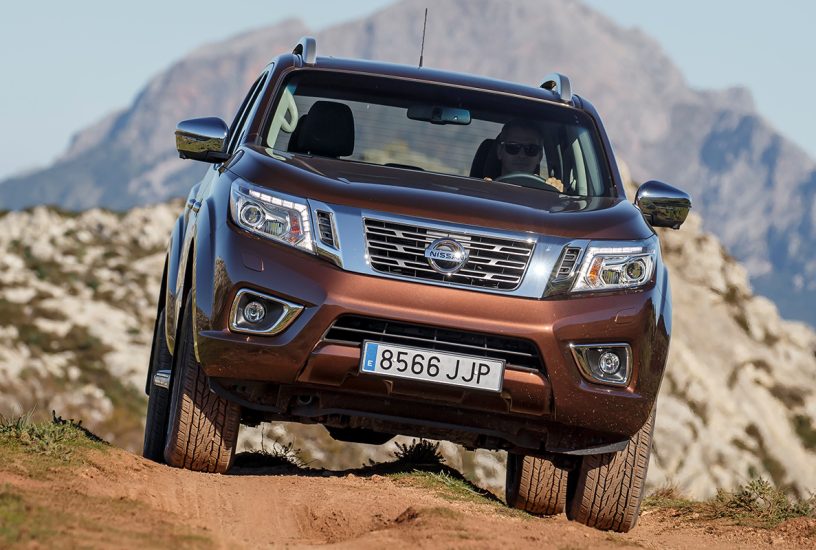 Nissan NP300 Navara Double Cab anteriore