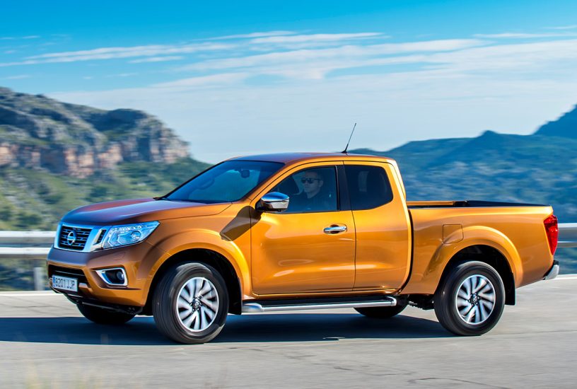 Nissan NP300 Navara King Cab profilo