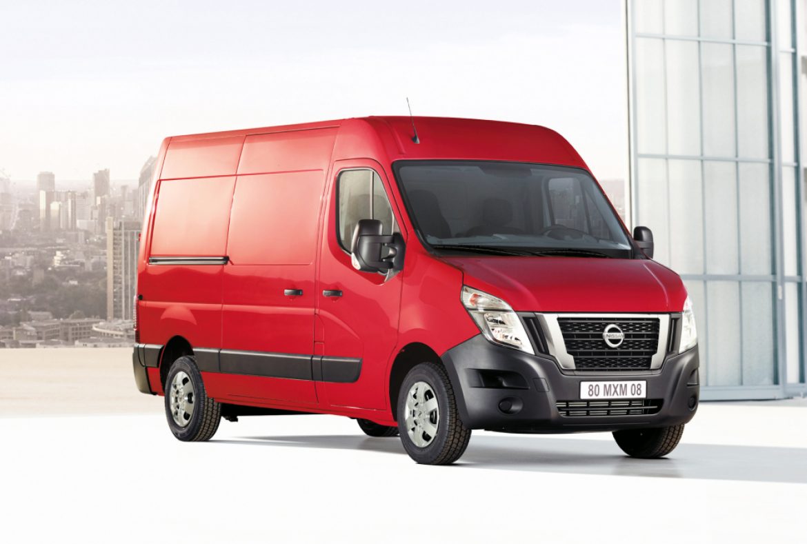 Nissan NV400 van, tre quarti anteriore - 14