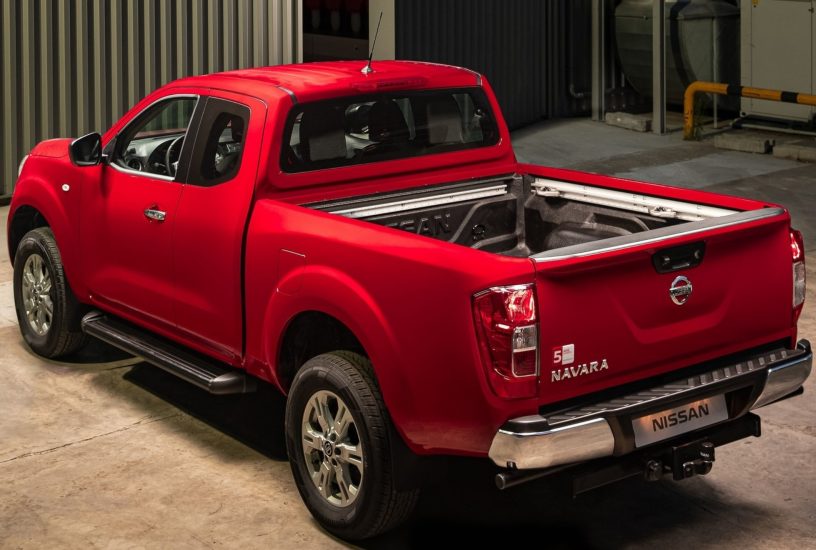 Nissan Navara 2019 vista dall'alto