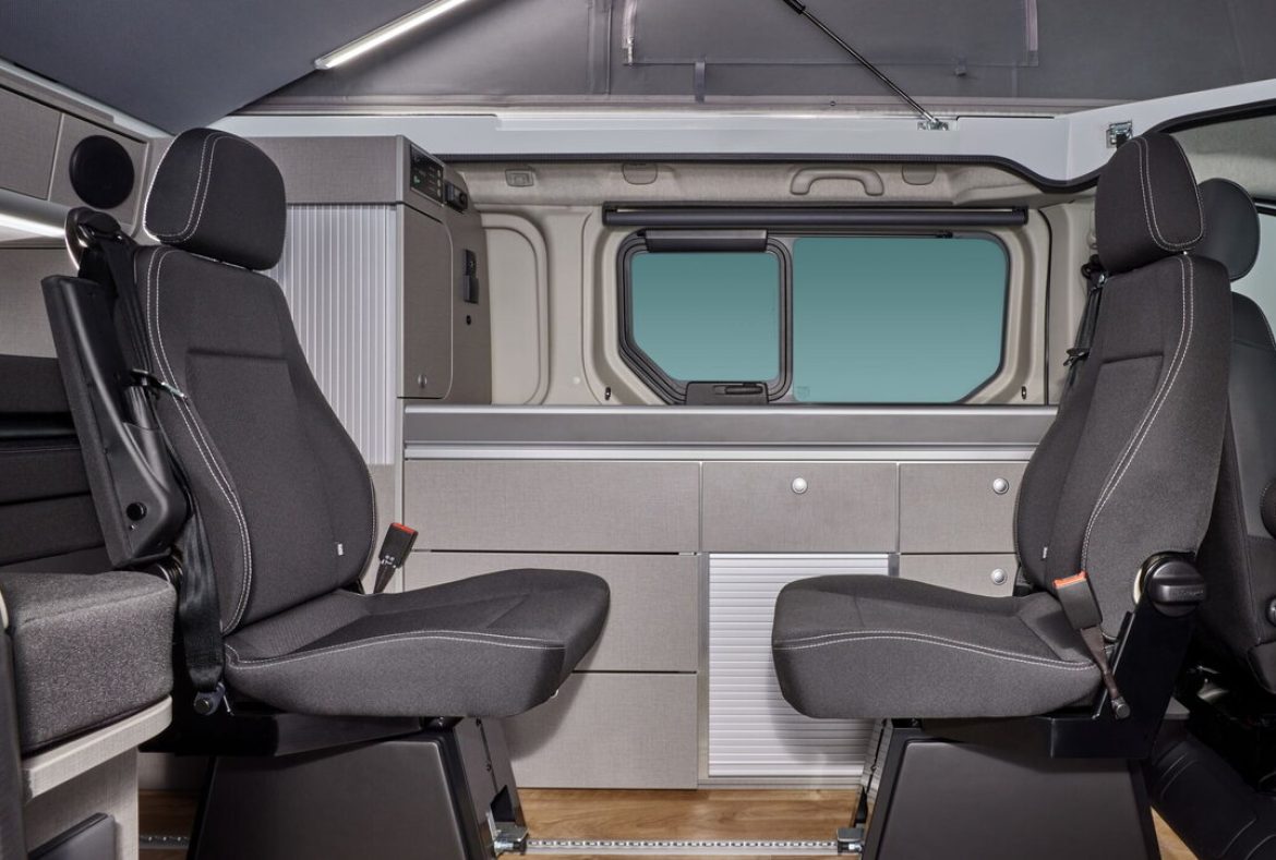 Nissan Primastar Seaside - 09