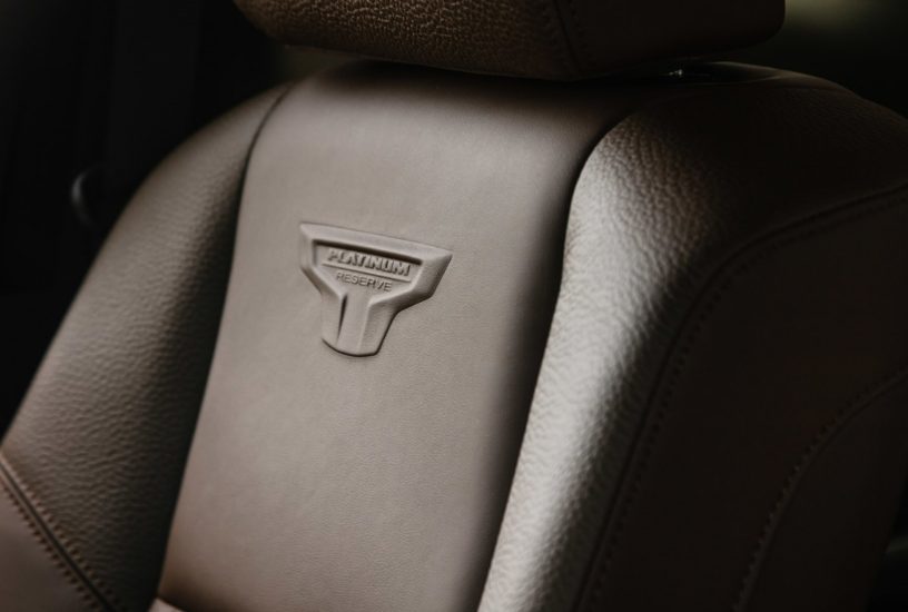 Nissan Titan XD sedile Platinum Reserve