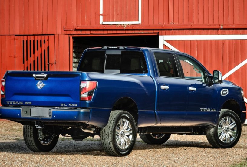 Nissan Titan XD tre quarti posteriore