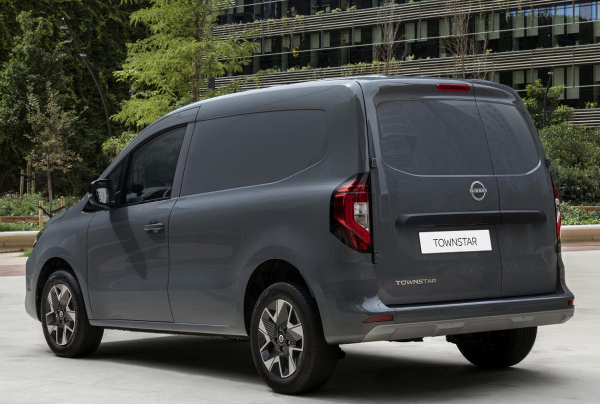 Nissan Townstar Van, tre quarti posteriore - 18