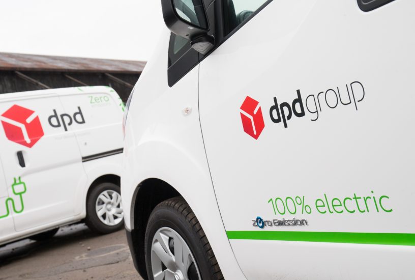 Nissan e-NV200 DPD logo DPD