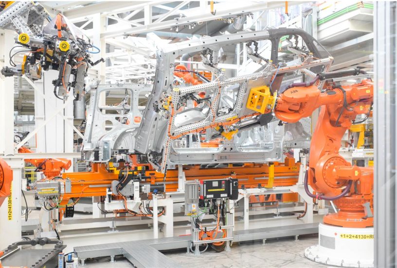 Il Nuovo Multivan Volkswagen dallo stabilimento di Hannover