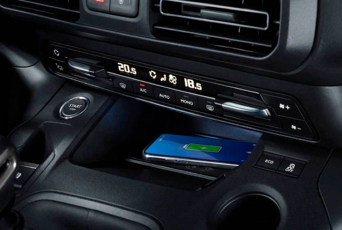 Opel Combo Cargo caricatore wireless