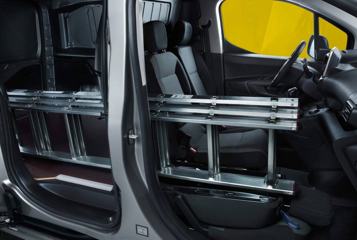 Opel Combo Cargo divisore rimovibile