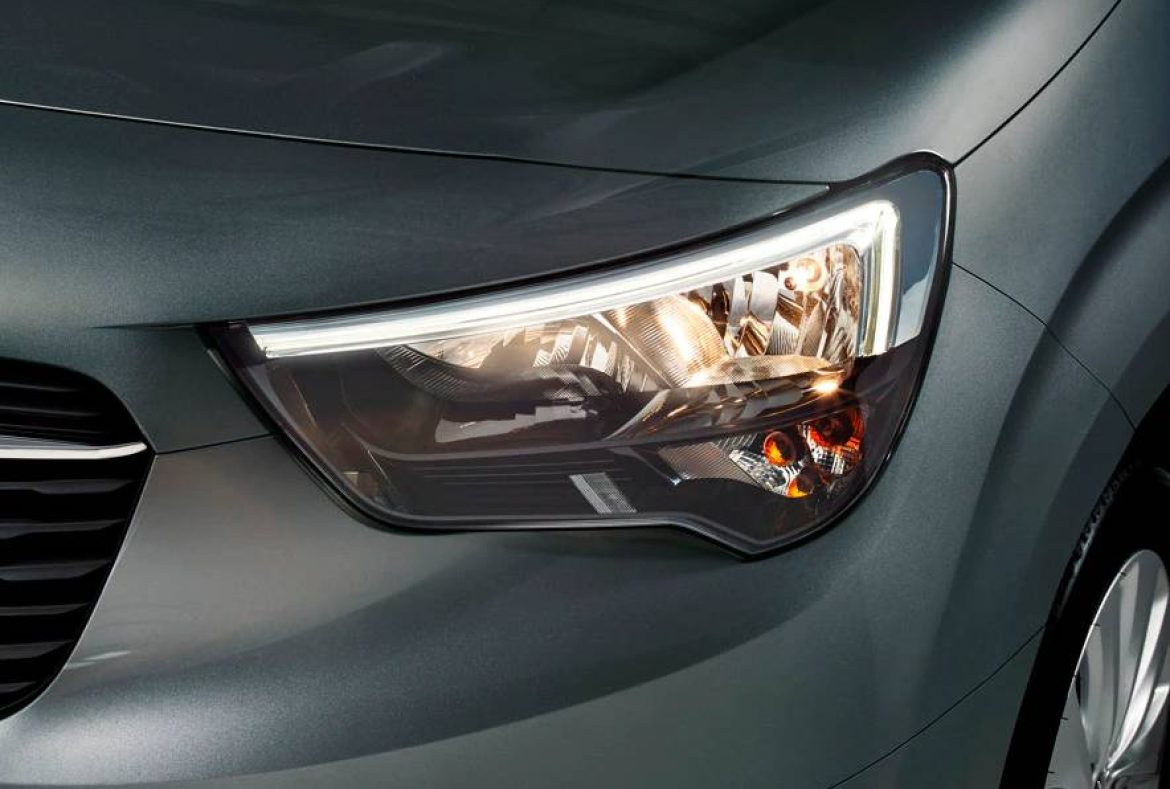 Opel Combo Cargo luci di marcia diurna a led
