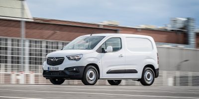 Opel Combo Cargo, massima sicurezza con il Surround Rear Vision