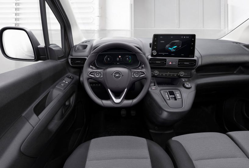 Opel Combo eCargo abitacolo