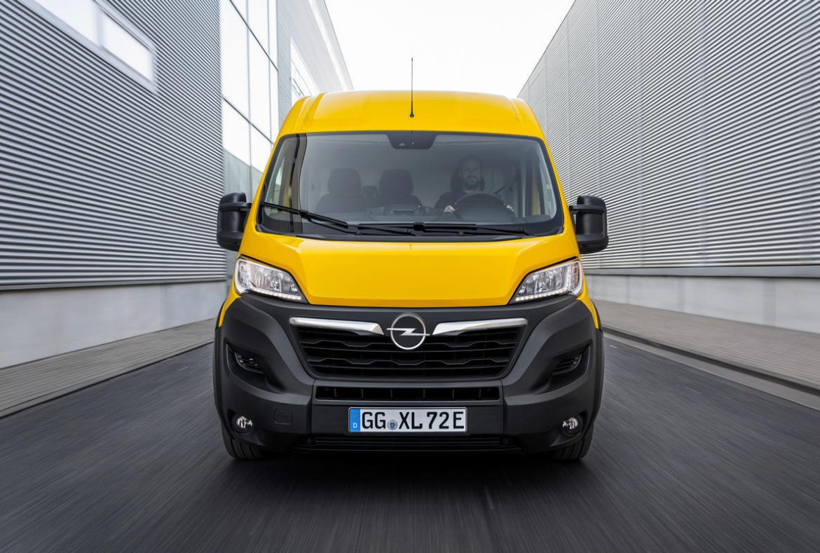 Opel Movano elettrico, frontale