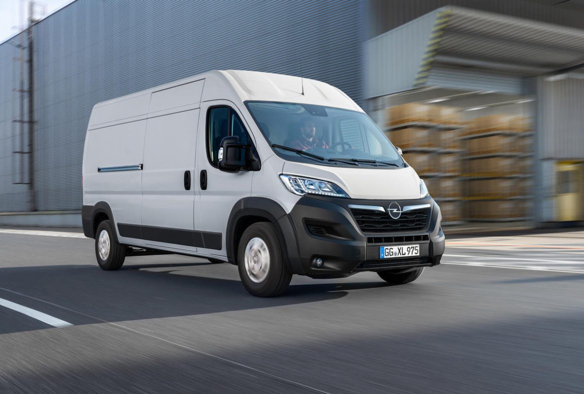 Opel Movano esterno laterale- 516374