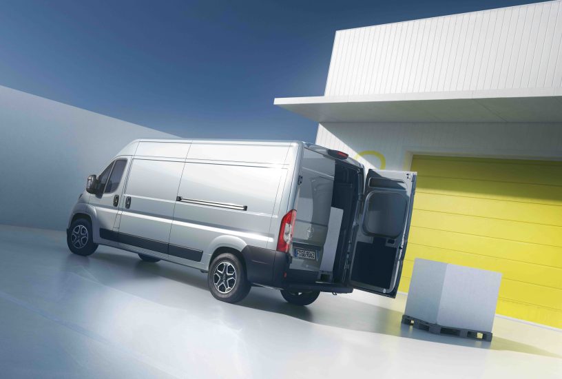 Opel Movano(1)