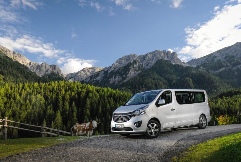 Opel Vivaro Combi