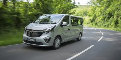 Opel Vivaro, primo contatto nella versione Combi