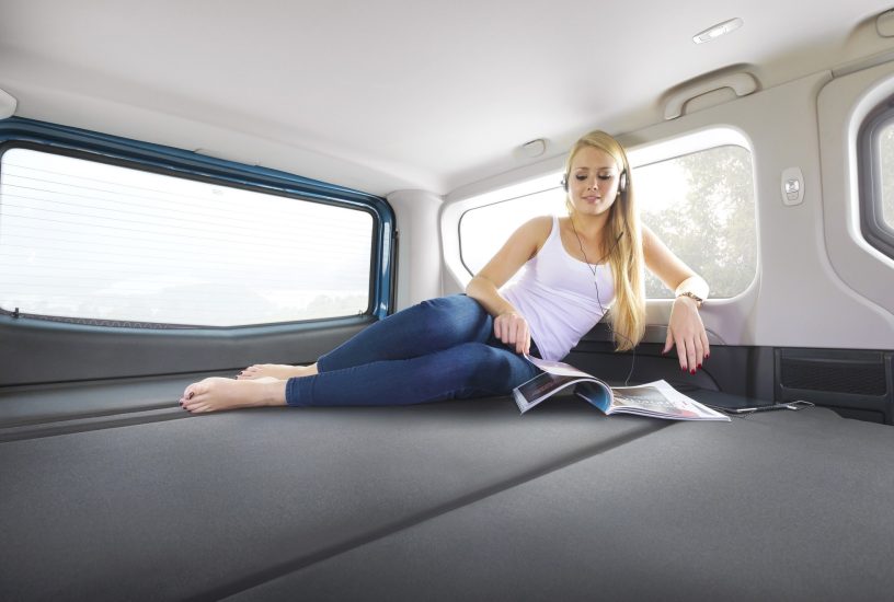 New Opel Vivaro Life
