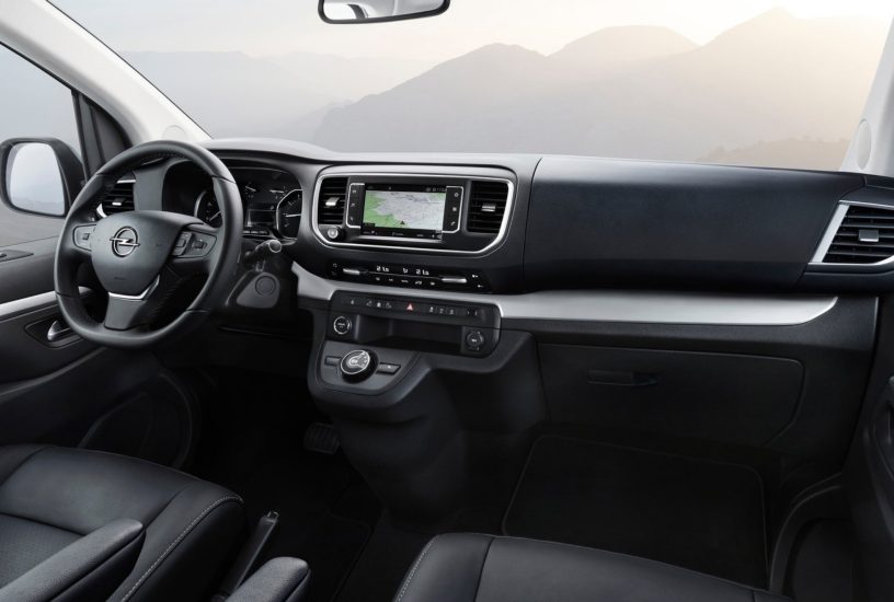 Opel Zafira Life interni