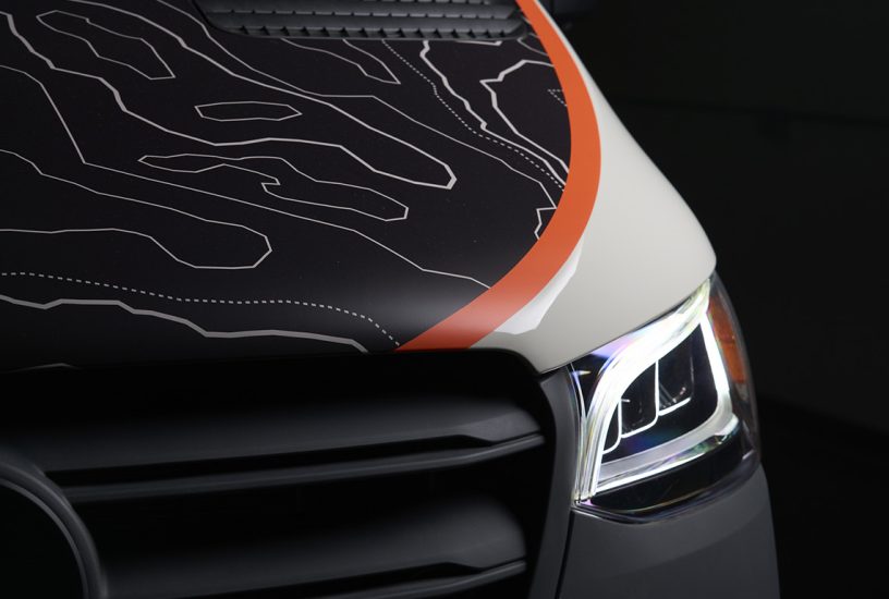 OutsideVan_Syncline_Detail_Front_Vertical