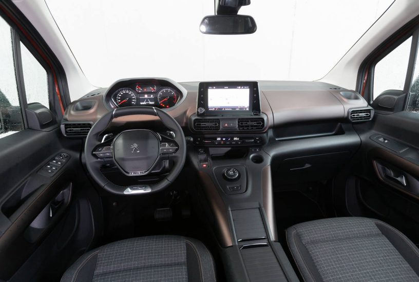 PEUGEOT AGGIORNA LA GAMMA DI RIFTER (3)