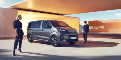 Peugeot E-Traveller, muovere persone con eleganza