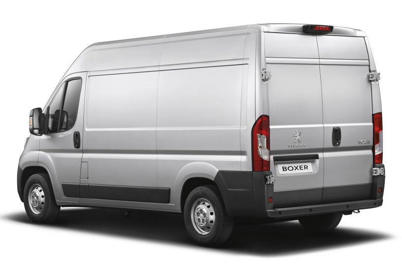 peugeot-boxer-tre-quarti-posteriore