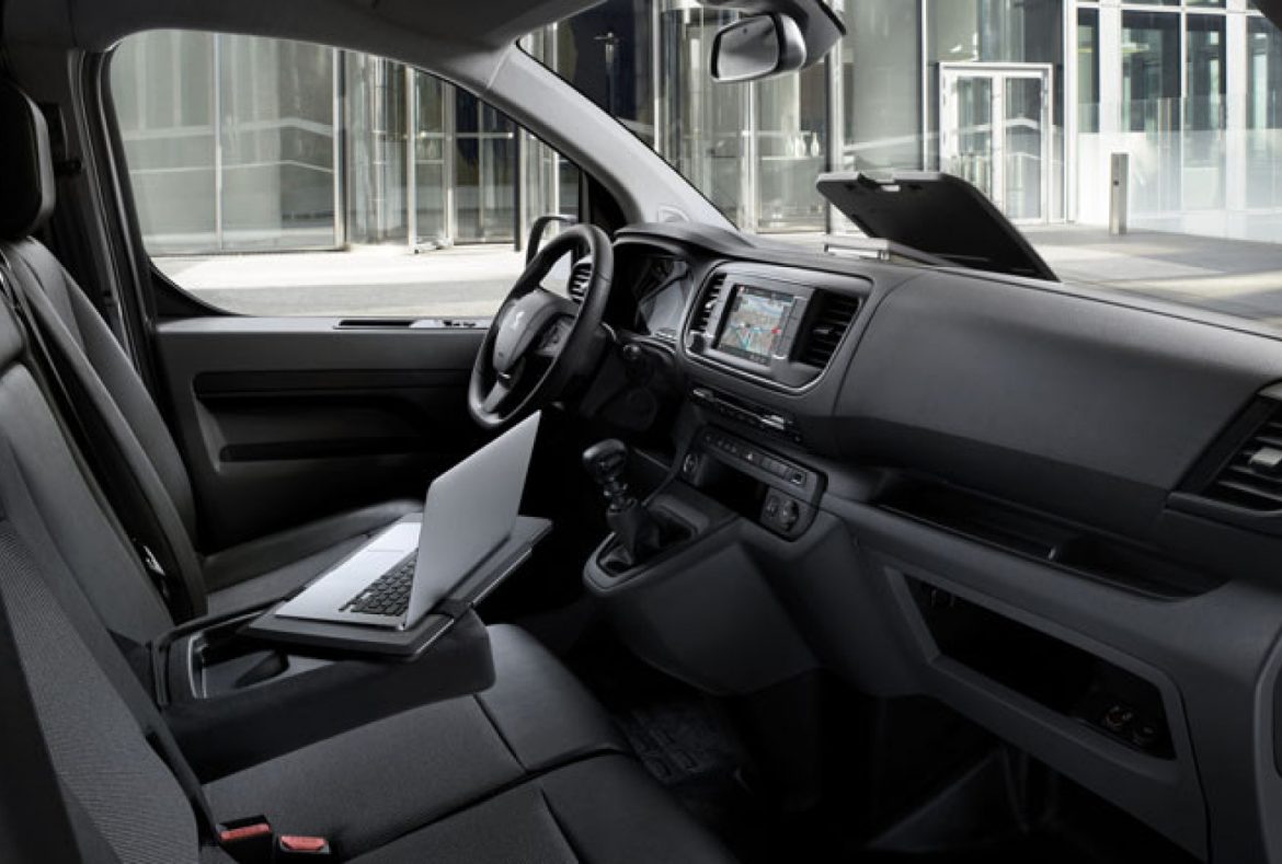 Peugeot Expert abitacolo - 04
