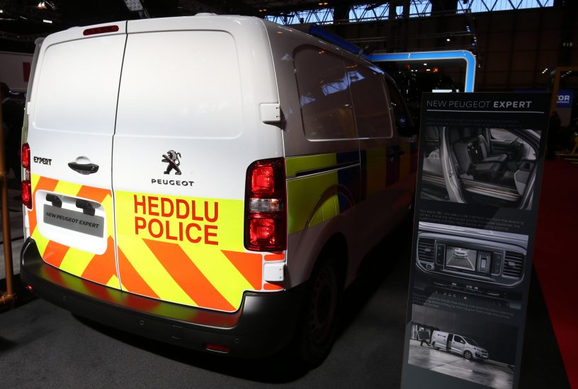 peugeot-expert-tre-quarti-posteriore-birmingham-2017