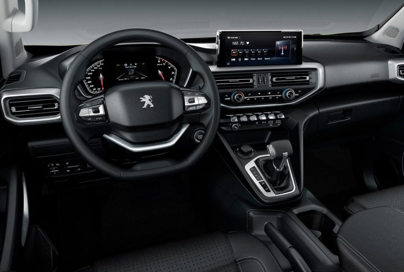 Peugeot Landtrek interni