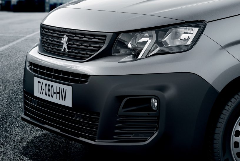 Peugeot Partner mascherina