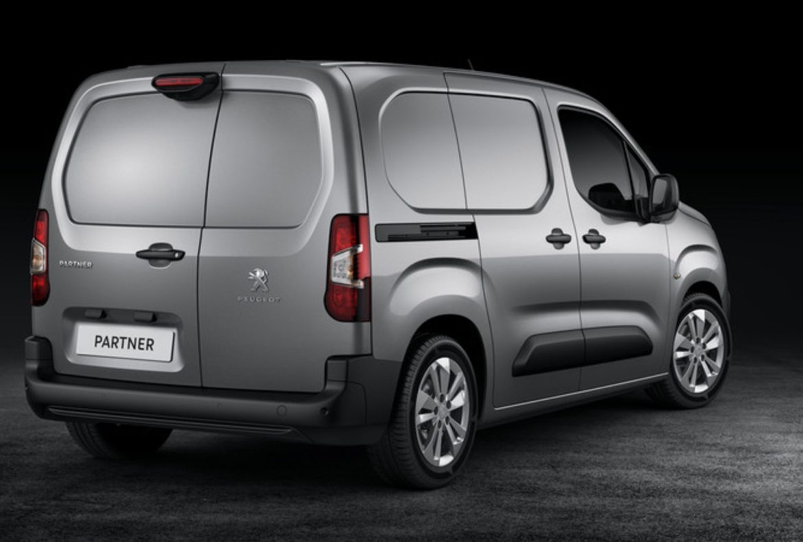 Peugeot Partner tre quarti posteriore - 12