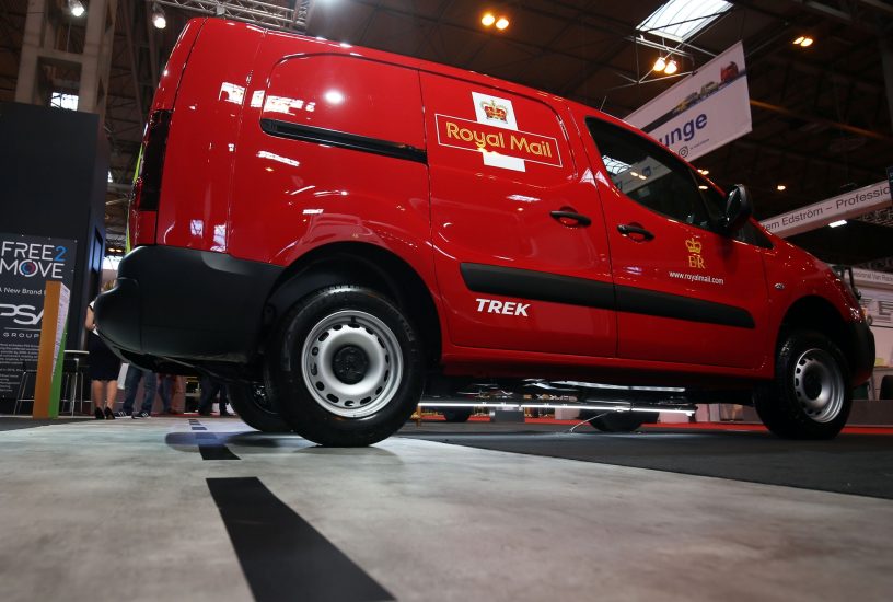 peugeot-partner-tre-quarti-posteriore-birmingham-2017