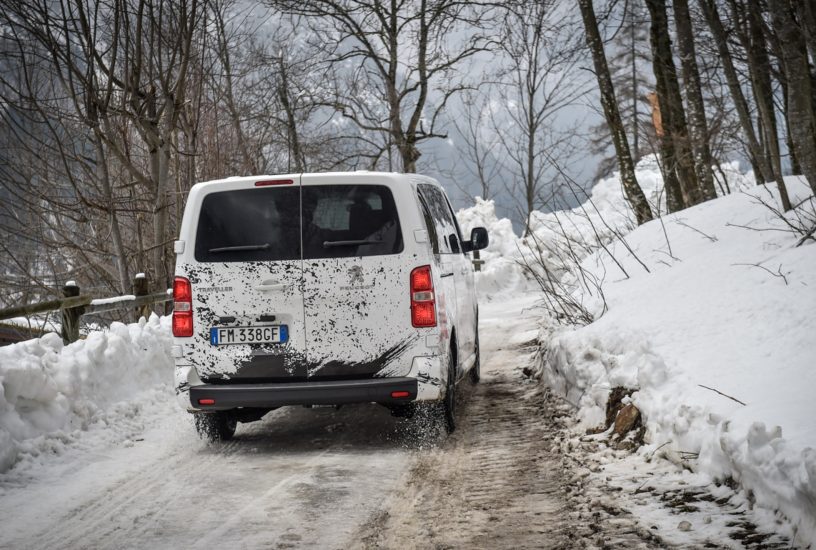 Peugeot Traveller 4x4 by Dangel coda