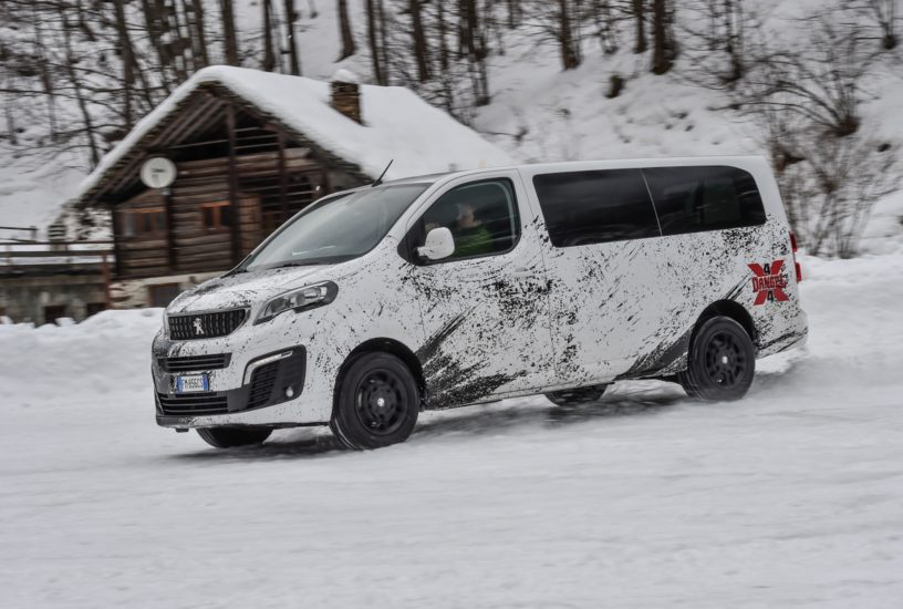 Peugeot Traveller 4x4 by Dangel