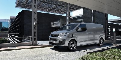 Peugeot e-Expert: il van elettrico del Leone