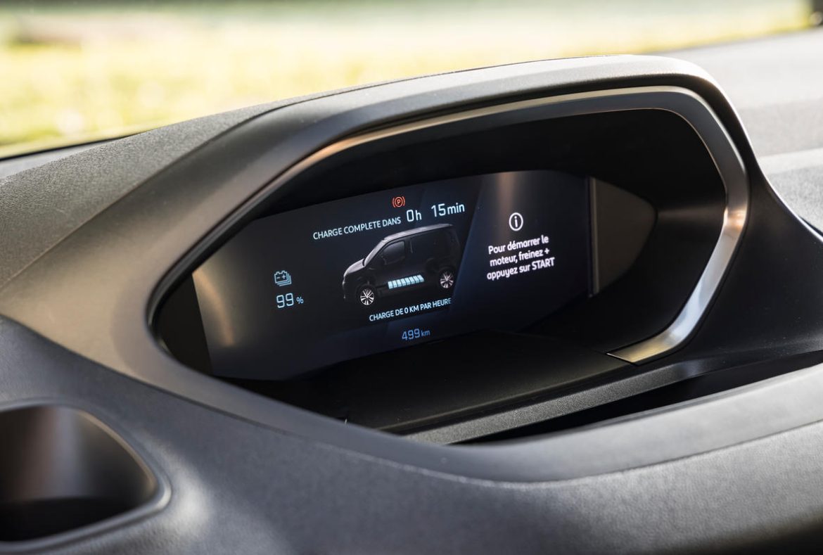 Peugeot e_Partner furgone-68